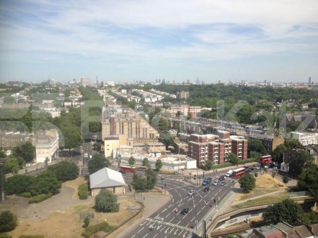 			NEW INSTRUCTION , 2 Bedroom, 1 bath, 1 reception Flat			 Shepherds Bush Green, Shepherds Bush